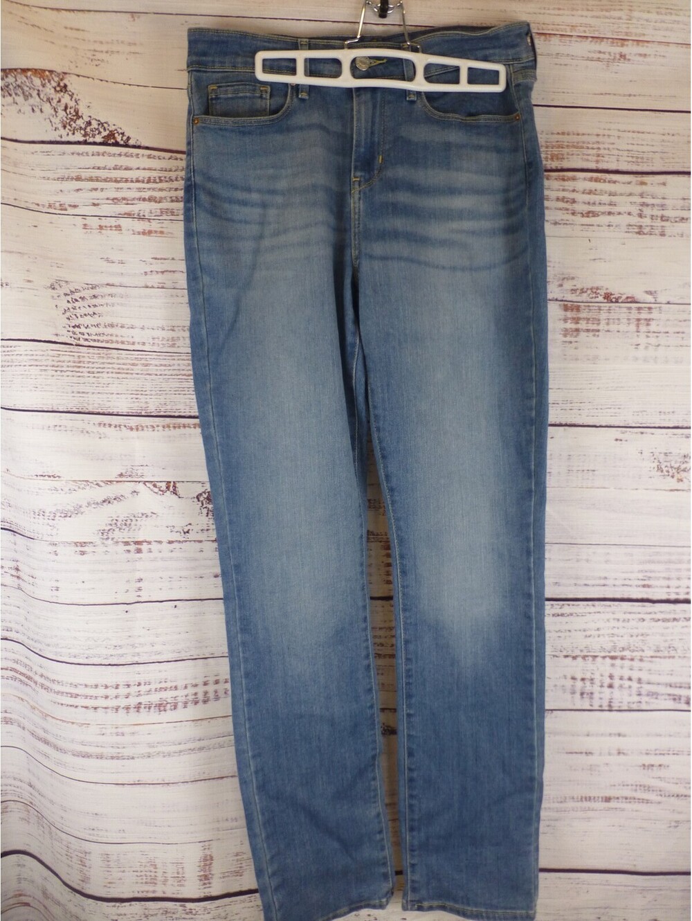 Signature by Levi Strauss & Co. Women's Blue Mid-Rise Straight Jean Sz 6M W28 G4